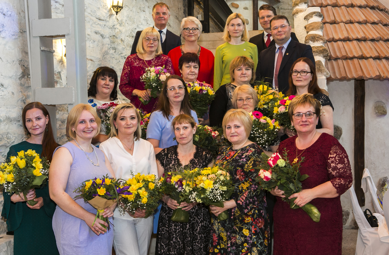 Kliinikute parimad õed ja hooldajad Kliinikute parimad õed ja hooldajad