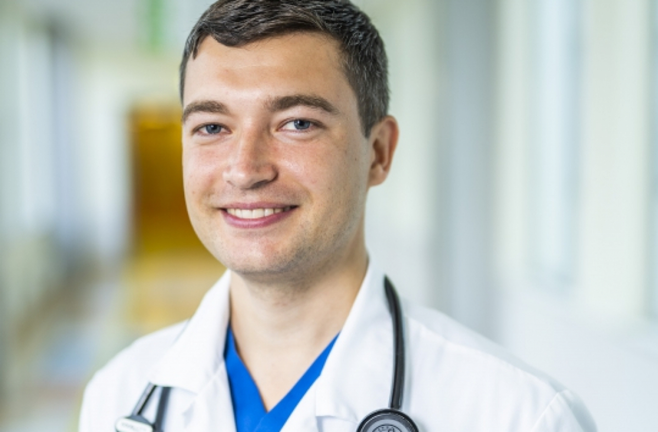 Dr Eno-Martin Lotman Dr Eno-Martin Lotman